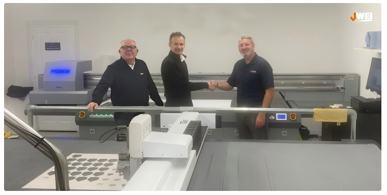 优德88告白裁切机