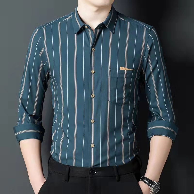 1639544468-图片1衬衫